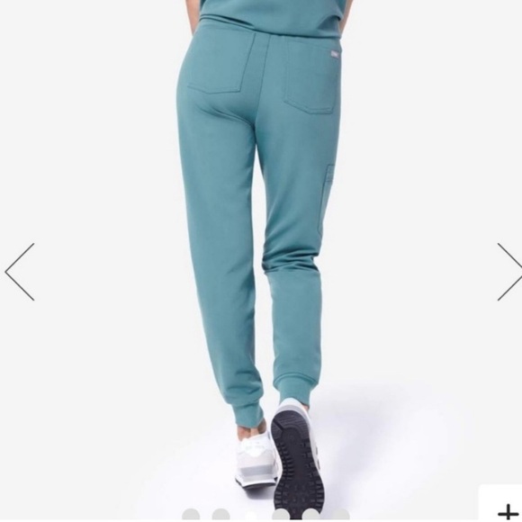 Figs Hydrogreen Scrub Set Catarina Scrub Top Zamora Jogger Pants Large Nurse - Picture 3 of 14